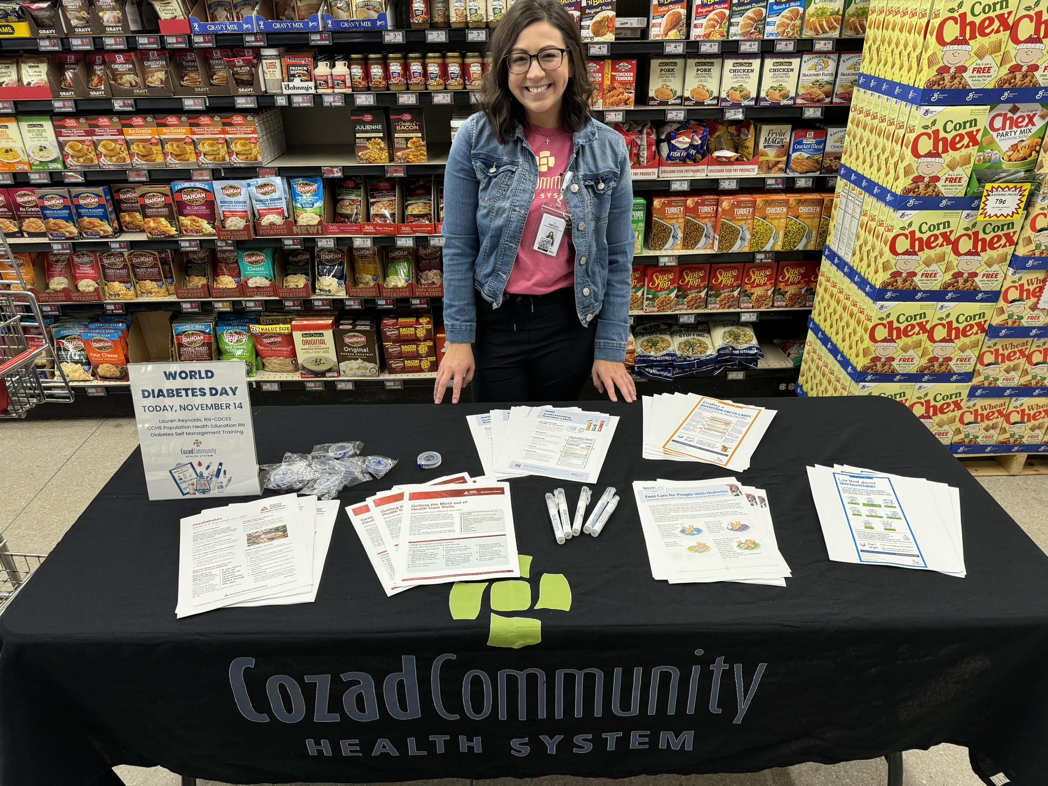 diabeted education nurse at the grocery store